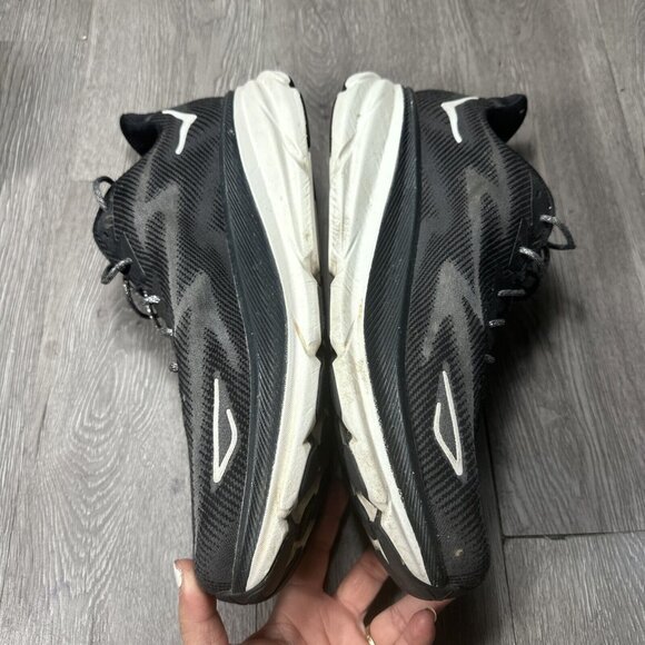 Size 15 D- Hoka One One Mens Clifton 9 1127895 BWHT Black Running Sneakers main image 10
